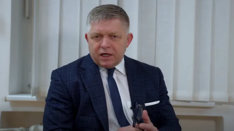 Fico hrozí zablokovaním miliárd pre Kyjev, v Paríži predostrie požiadavky von der Leyenovej. Po útoku na Irán očakáva nápor migrantov - Domáce - Správy - Pravda