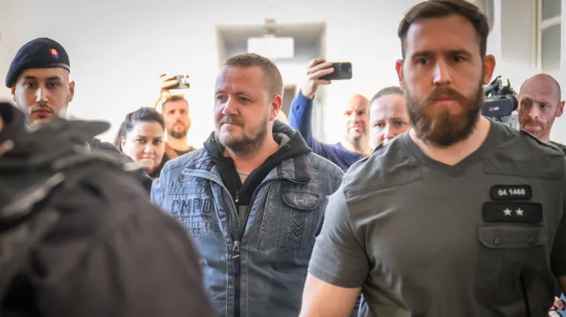 Čurillovci nejdú do väzby, spor sudcu s prokurátorom vyvrcholil - Domáce - Správy - Pravda