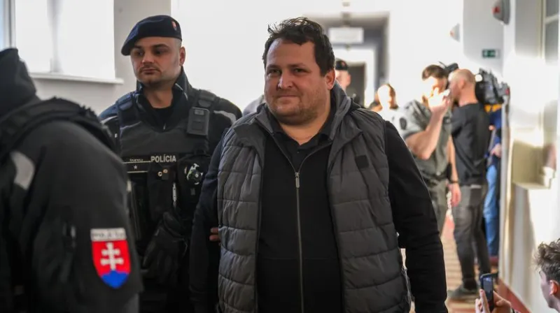 Akcia Kajúcnik má dohru: Prokuratúra preveruje zásah inšpekcie pri zadržaní Šúreka - Domáce - Správy - Pravda