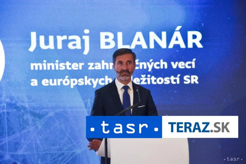 Blanár: Informácie o zvážaní migrantov sú hlúposť