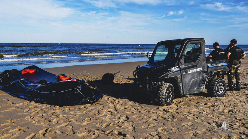 Francúzi zachránili 119 migrantov snažiacich sa dostať do Anglicka po mori - Svet - Správy - Pravda