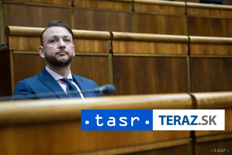 Krajský súd vyhovel odvolaniu Šutaja Eštoka v spore s čurillovcami