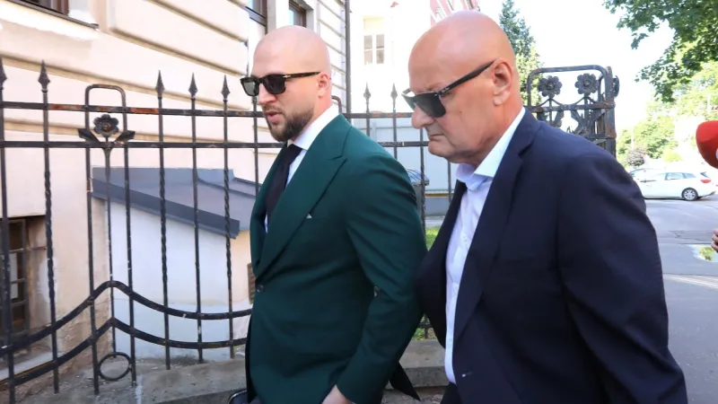 Slobodník prehovoril o zákulisí polície. Opísal úplatky aj údajné zásahy do vyšetrovania - Domáce - Správy - pravda.sk