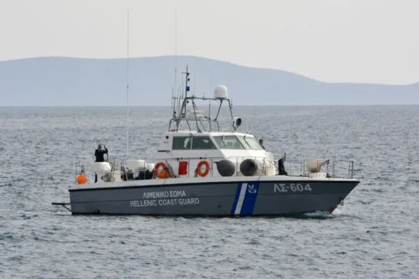 Migračná vlna na Kréte stúpa, pobrežná stráž vytiahla z mora pri jej brehoch ďalších 85 migrantov - SITA.sk