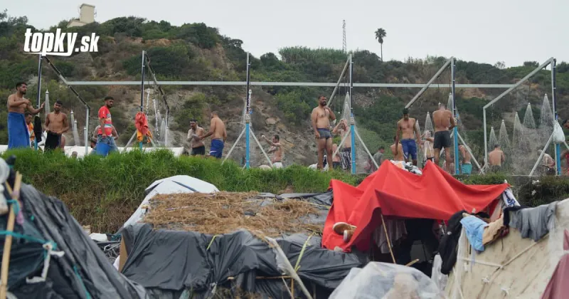 Maroko reaguje na príval migrantov do Španielska: Odmieta byť obetným baránkom