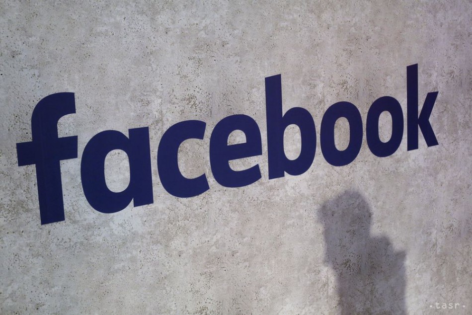 Británia vyšetruje reakciu Facebooku. V kauze zneužitia dát
