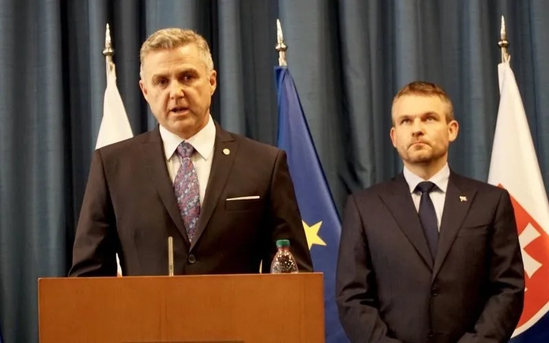 MIMORIADNA SPRÁVA Gašpar skončí, oznámil Slovensku Pellegrini | Topky.sk