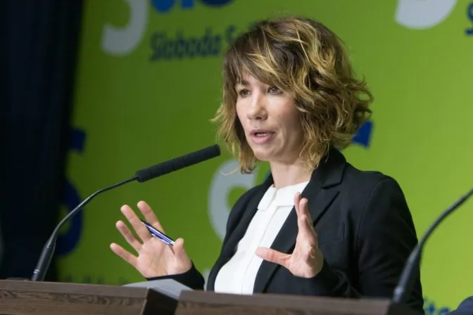 Existujú indície o tom, že políciu ovláda skupina Bödörovcov, poukázala Nicholsonová - Webnoviny.sk