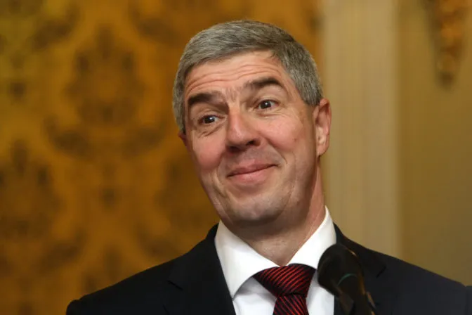 Bugár: Keby vládna koalícia chcela otvárať a čítať listy, neprišlo by sa na to - Webnoviny.sk
