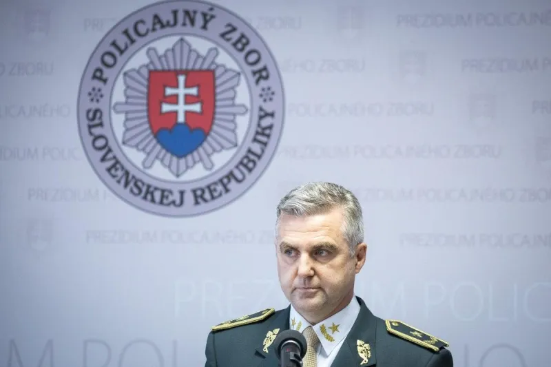 Tibor Gašpar napriek demisii ministra vnútra odmieta rezignovať | Politika | .týždeň - iný pohľad na spoločnosť