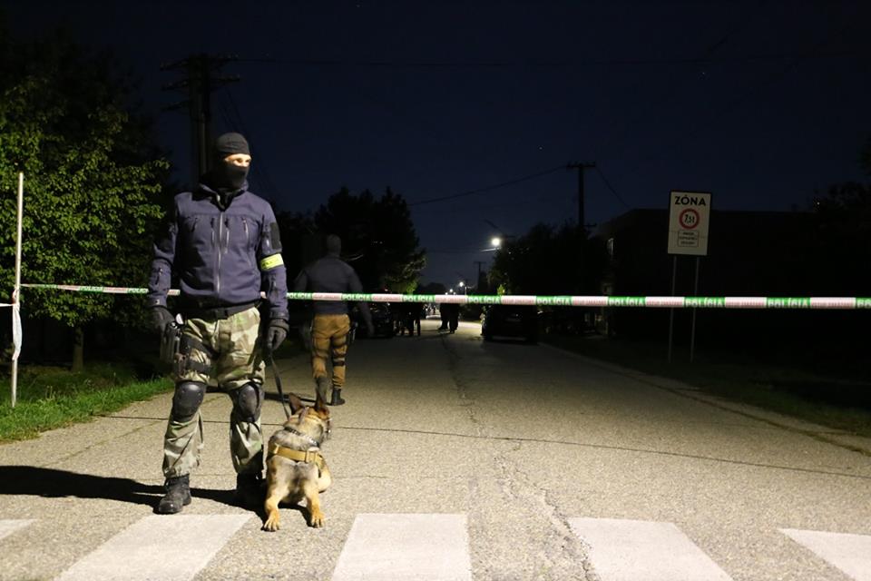 FOTO Polícia sa na zásah, pri ktorom zadržali Kuciakovho vraha, pripravovala celú noc | Glob.sk