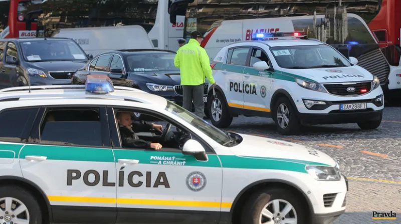 Policajti zadržali brata Antonina Vadalu - Domáce - Správy - Pravda.sk