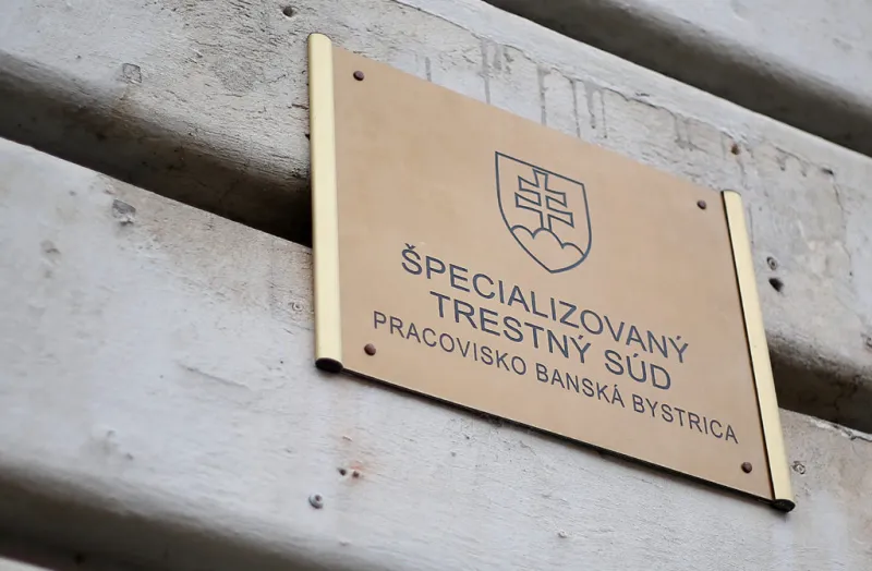 VRAŽDA KUCIAKA. Páchatelia odmietajú vinu. Súd dnes rozhodne, či ostanú za mrežami | Glob.sk