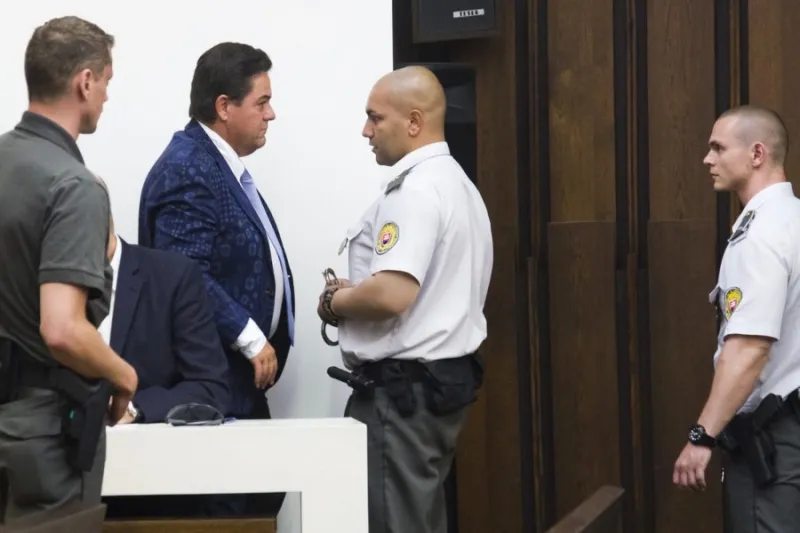 Situácia naberá na obrátkach: Kočnera eskortovali do väznice v Leopoldove | Topky.sk