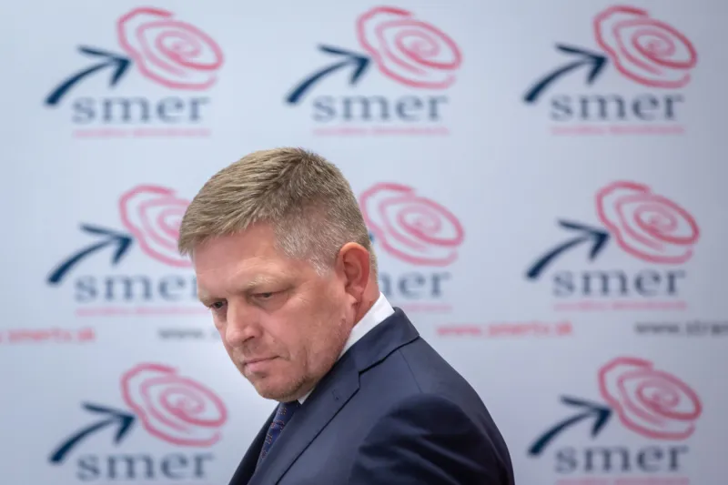 Fico po otázkach na Kočnera hrozil novinárom z verejnoprávneho média: Musíme sa zamyslieť nad RTVS – Denník N