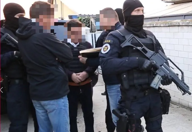 U Kočnera polícia vykonáva domové prehliadky  |  | .týždeň - iný pohľad na spoločnosť