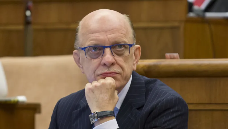 kuciak: sas tvrdí, že informácie novinárov pochádzajú z polície - domov.sme.sk