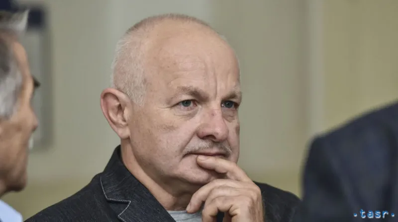 O náhrade škody v kauze platinových sitiek rozhodne civilné konanie - Domáce - Správy - Pravda.sk